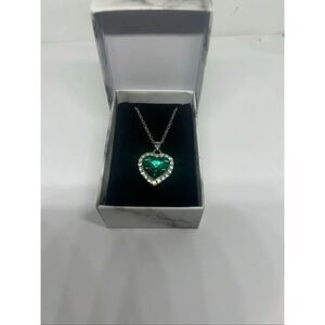 💚Heart Necklace – Small Crystal Pendant Adjustable– Gift Box Included!